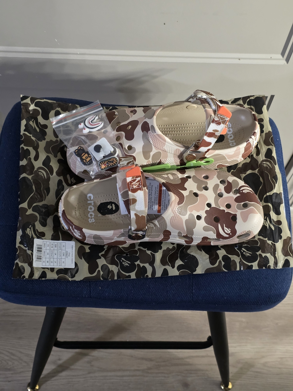 BAPE x Crocs Classic Clog 11m/13w